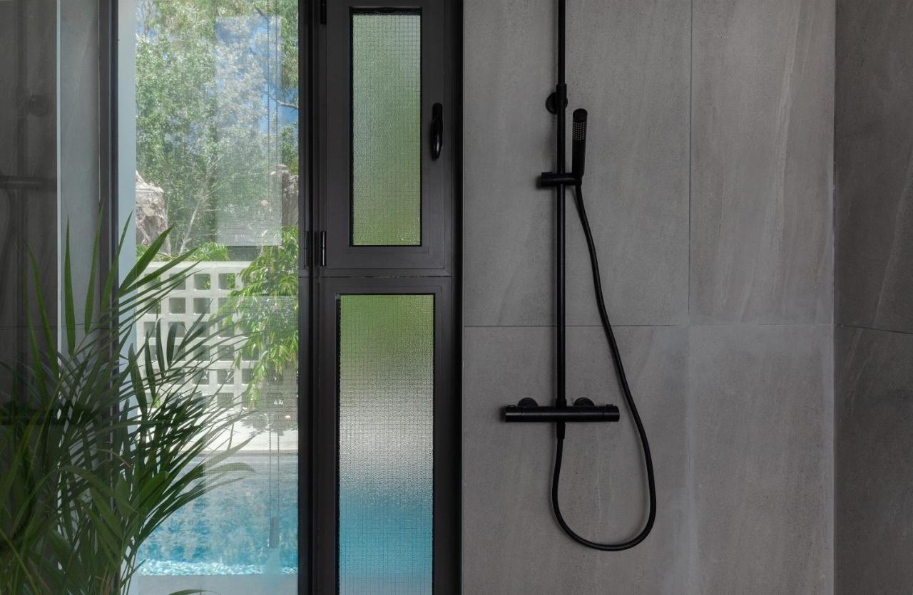 Adrop Pool Suites Paphos Exterior photo